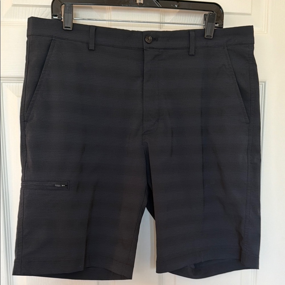 Men's Casual Flat-Front Navy Shorts